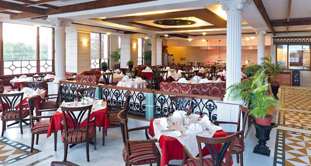 Jehan Numa Palace Hotel Bhopal